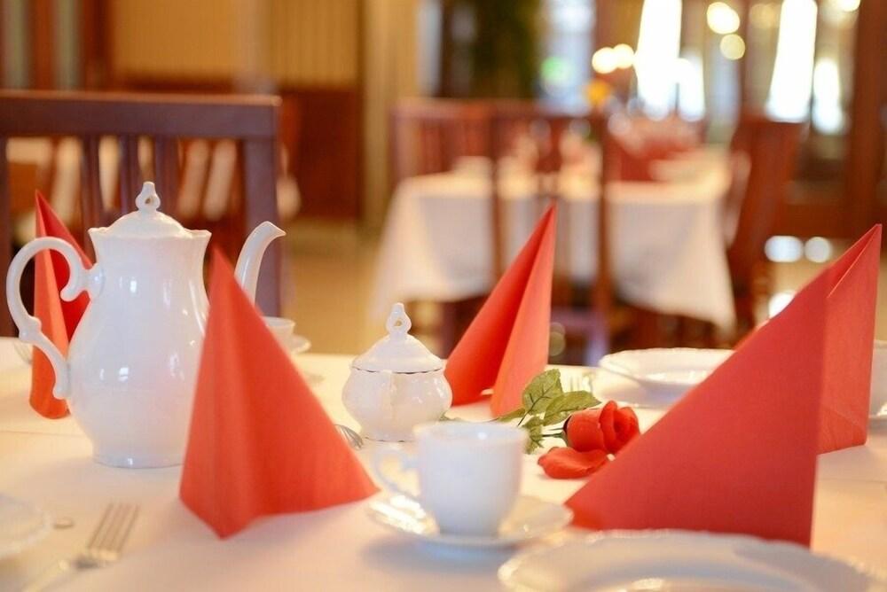 Hotel Europa 포프라트 외부 사진