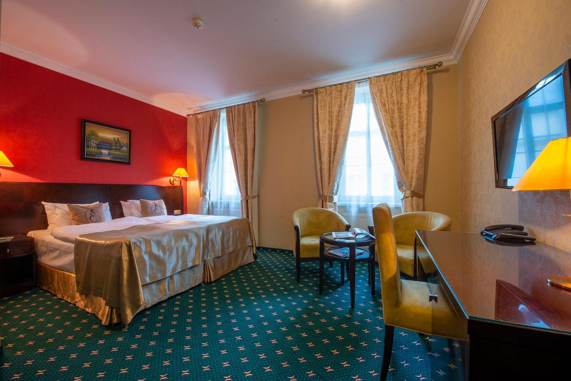 Hotel Europa 포프라트 외부 사진