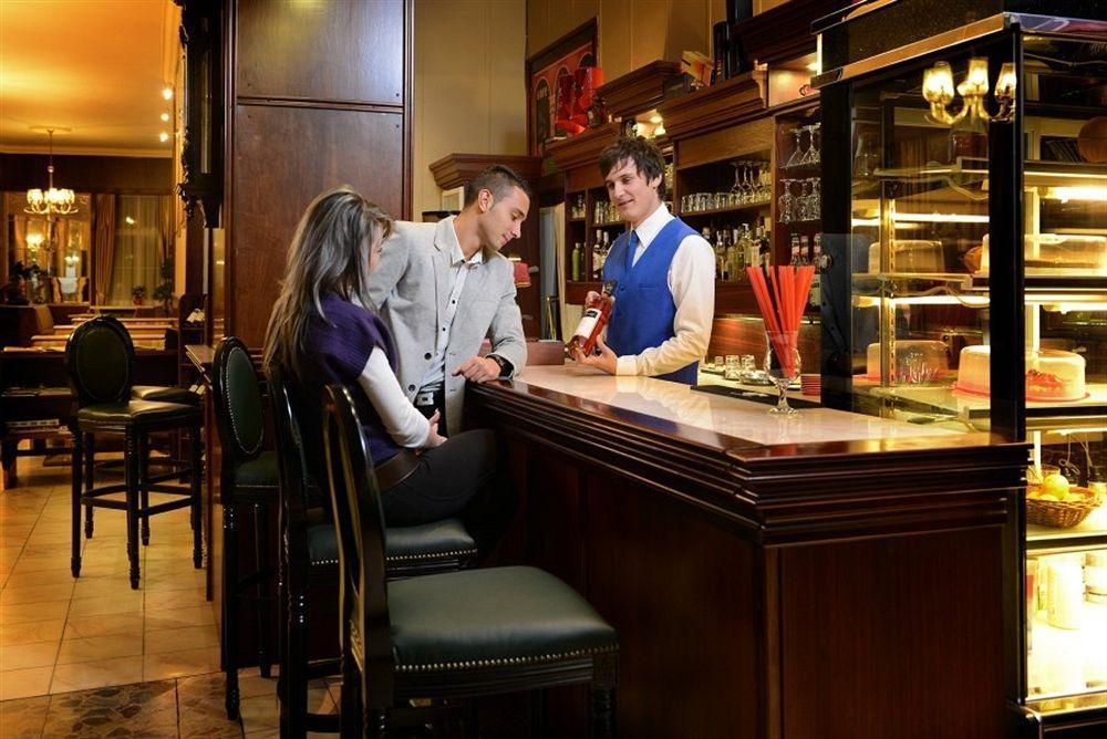 Hotel Europa 포프라트 외부 사진