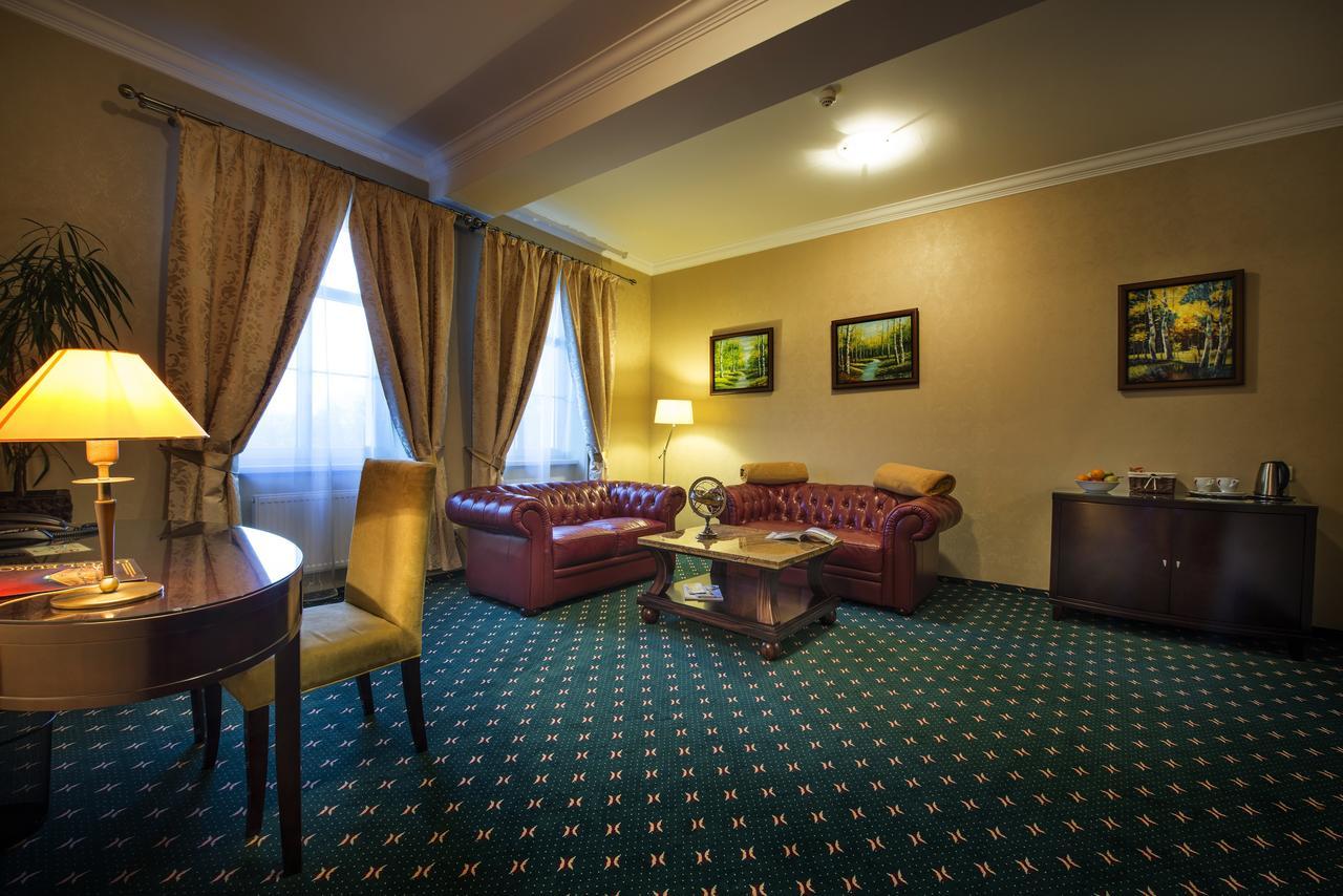 Hotel Europa 포프라트 외부 사진