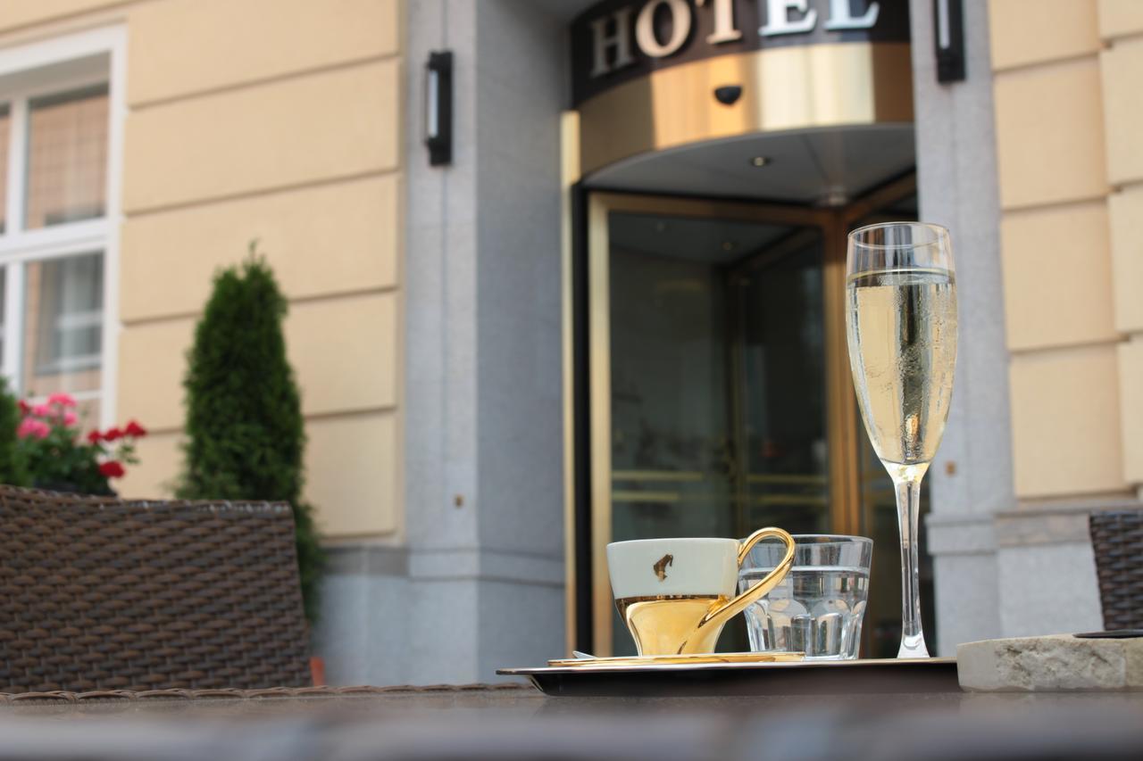 Hotel Europa 포프라트 외부 사진